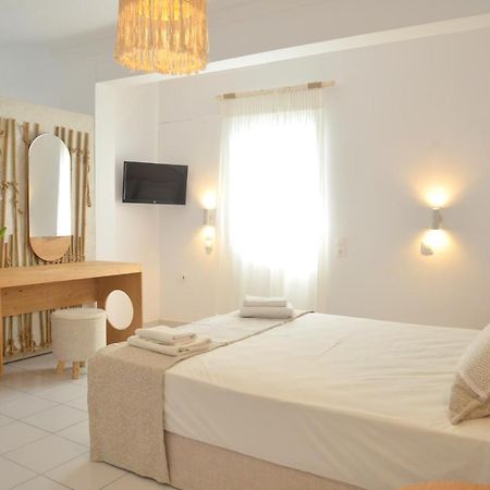 Hotel Apartments Giannis Adamantas  Exterior foto