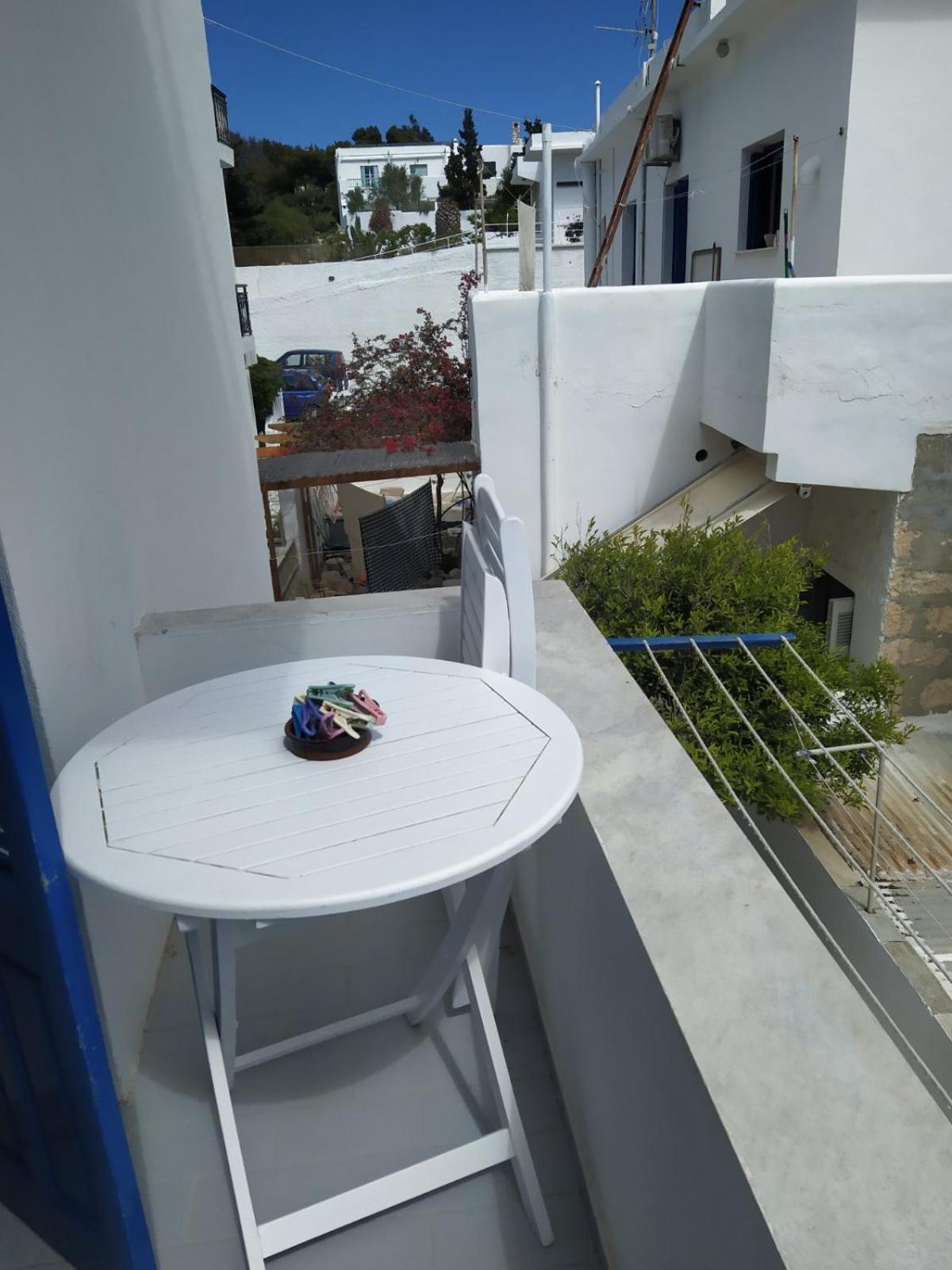Hotel Apartments Giannis Adamantas  Exterior foto