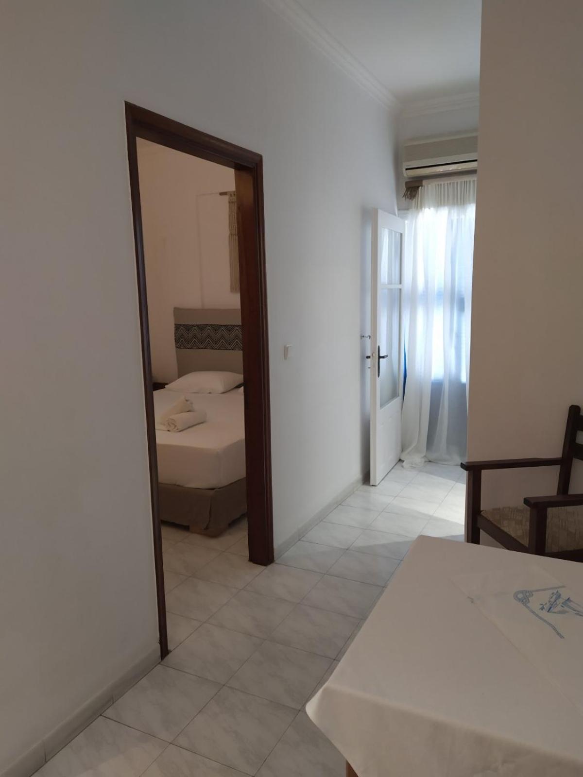 Hotel Apartments Giannis Adamantas  Exterior foto